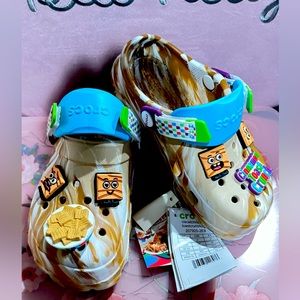 limited edition Cinnamon Toast Crunch crocs